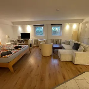 https://messe-apartment-berlin.find-berlin-hotels.com